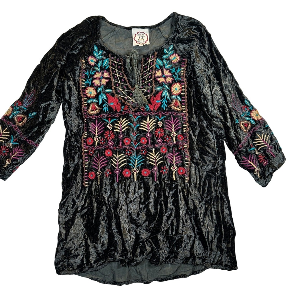 A&A Clothing Co Black Crushed Velvet Embroidered Boho Tunic‎ Top Large Tassels